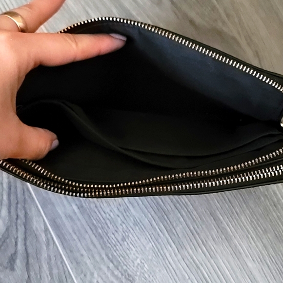 Coach black wristlet - Picture 3 of 3